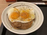 今治辛玉焼豚玉子飯