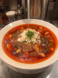 香辣麻婆麺 めちゃくちゃ辛い(店員さんが言うには)