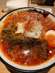 辛紅らーめん 八丁目