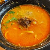 胡麻香る担々麺