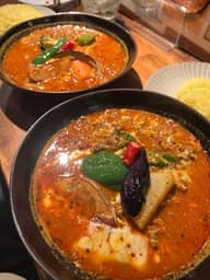 【辛・オブ・ザ・イヤー2025銅賞】たまごとチーズの四川スープカレー激辛春雨入り