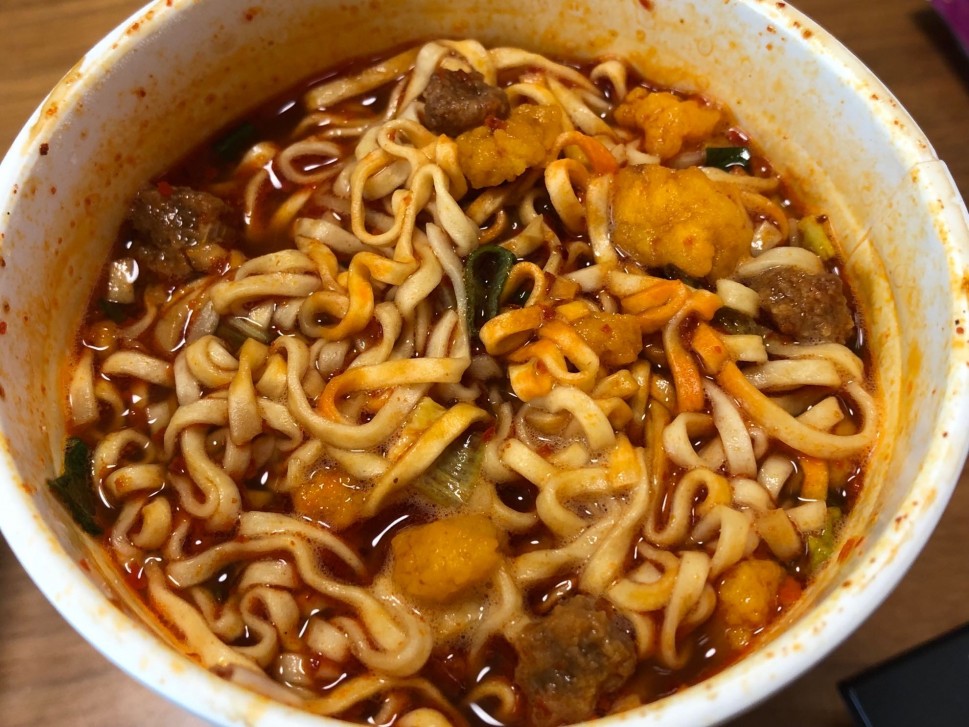 【統合済み】カップヌードル 辛麺 焙煎唐辛子のコク旨しょうゆ 辛さレベル4