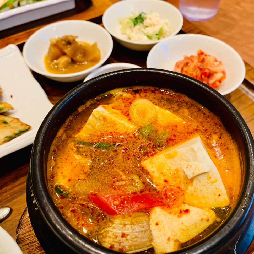 スンドゥブチゲ