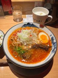 辛紅らーめん 4丁目