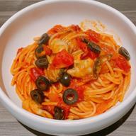 牡蠣とブラックオリーブ トマトソースパスタ ３辛