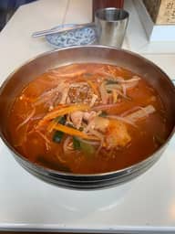 ユッケジャンラーメン