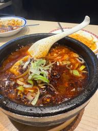 薬膳石焼麻婆豆腐 地獄辛