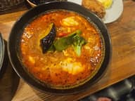 【辛・オブ・ザ・イヤー2025銅賞】たまごとチーズの四川スープカレー激辛春雨入り