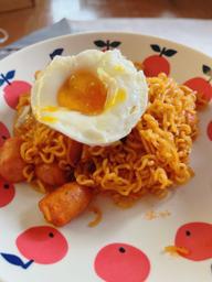 辛ラーメン焼きそば チーズ 袋麺 2辛