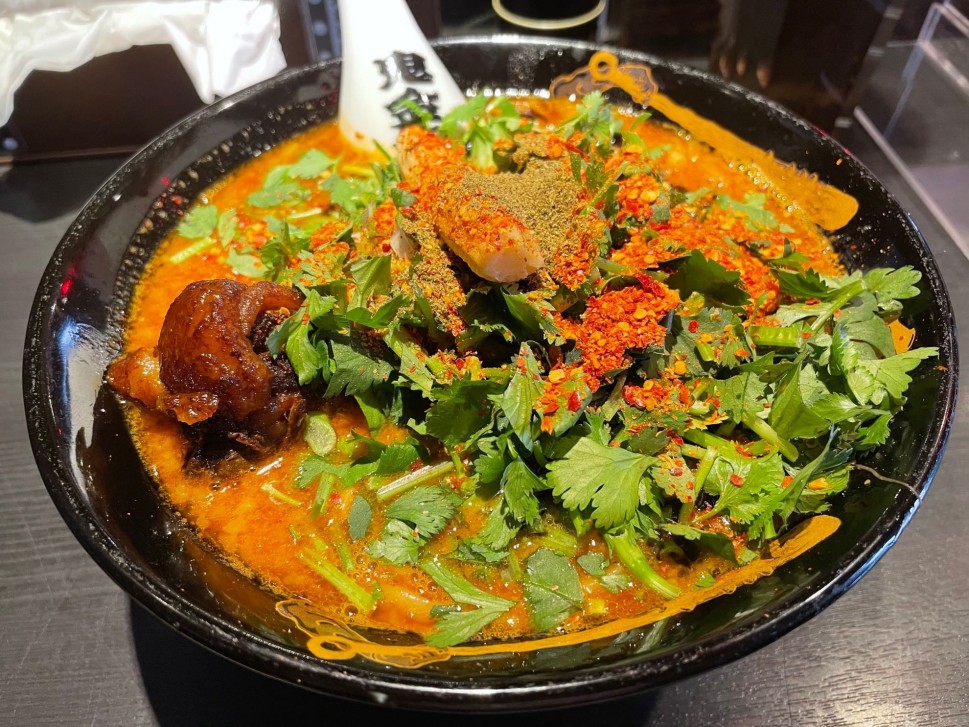 カラ鬼増し、シビ鬼増し カラシビ味噌ラーメン カラ鬼増し、シビ鬼増し