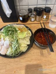 定番つけ麺超大 トッピングチャーシュー 15辛