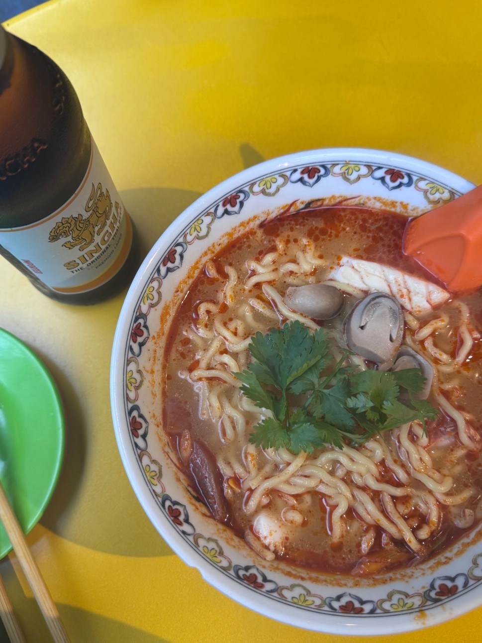 トムヤムクンラーメン