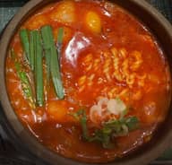 ホルモンスンドゥブ６辛