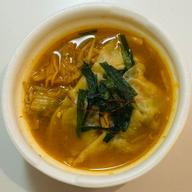 激辛鍋 水餃子入り  激辛　唐辛子2本