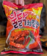 ヘテパシフィック　シンダンドン　トッポギスナック　ブルダック激辛スパイシーチキン味 4