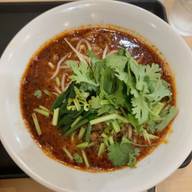 白坦々麺 辛さ6、痺れ6