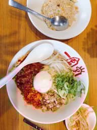 汁なしからか麺 特辛