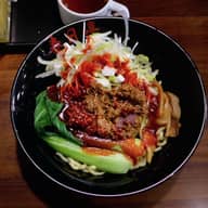 溶岩の坦々油そば  【辛･オブ･ザ･イヤー2025】