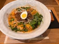 牛肉麻辣坦々フォー