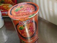 トムヤムクン味カップ麺