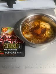 【統合済み】麺処井の庄監修 辛辛魚鍋つゆ 豚骨×魚介×辛旨