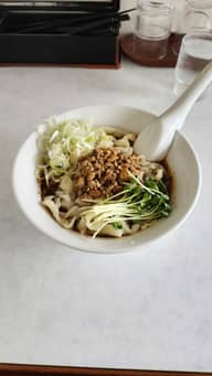 麻辛刀削麺(山椒入) 大，中，小