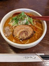 エスニック味噌らあめん