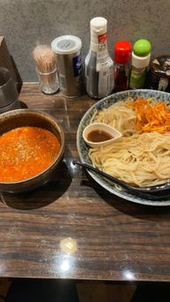 牛骨辛味噌つけ麺 爆発