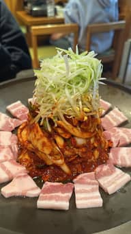 フジサン盛り蛸ボッサム（蛸と豚肉の激辛炒め）