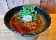 黒胡麻担々麺 5辛