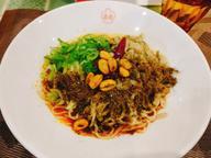 麻辣汁なし担々麺 唐辛子2つと痺れ顔2つ