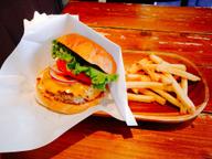 チリチーズバーガー 唐辛子1つ