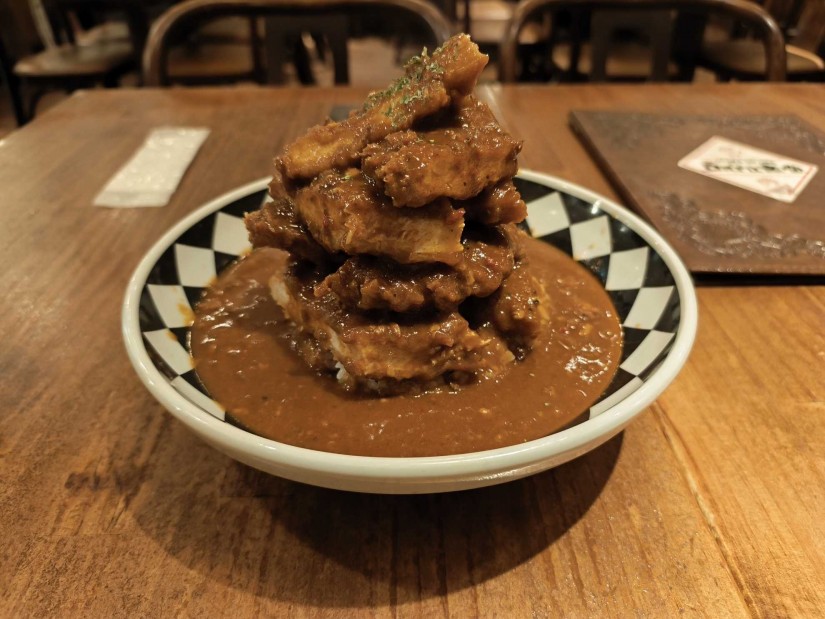 チキンカツマウンテンカリー 8辛