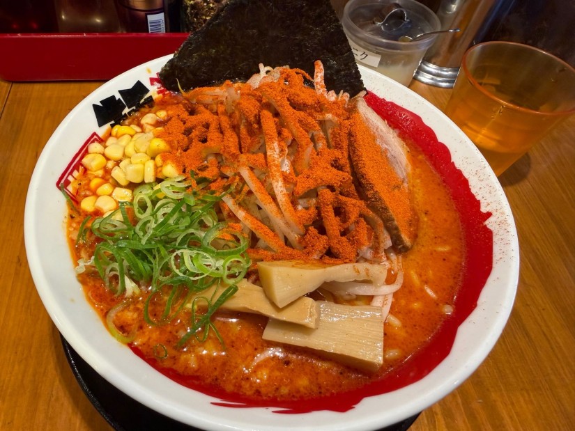 極辛味噌ラーメン