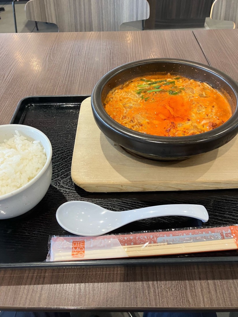 辛チゲラーメン