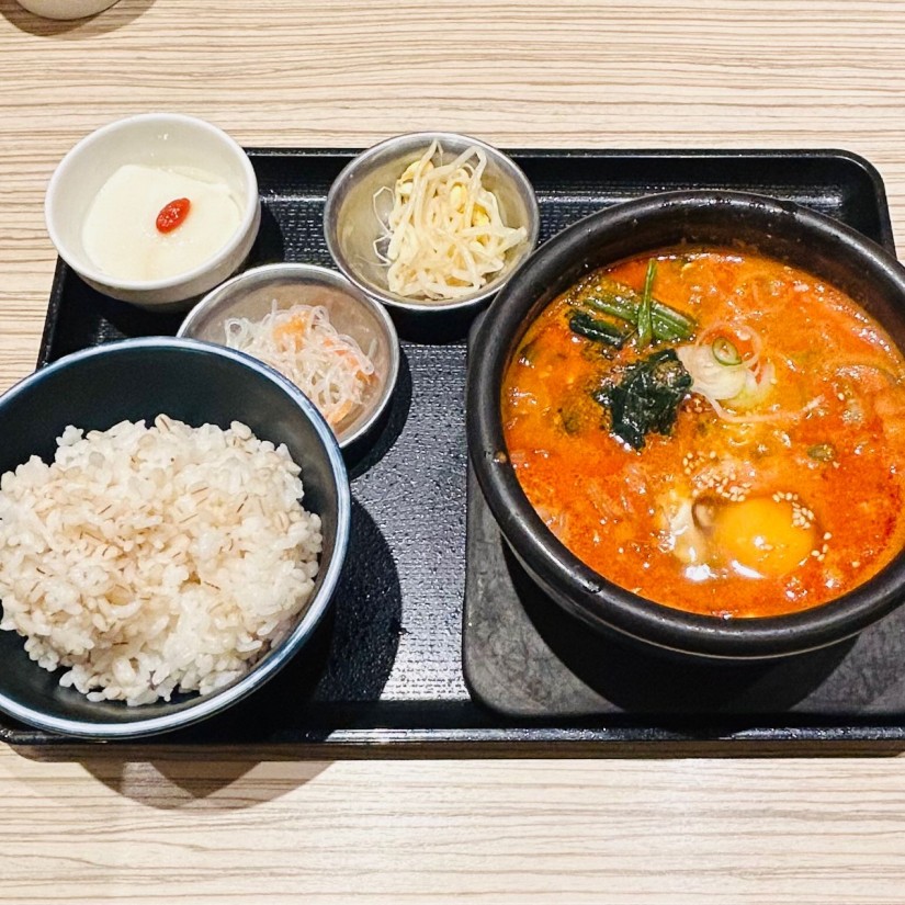 濃厚ごま担々スンドゥブ 7辛