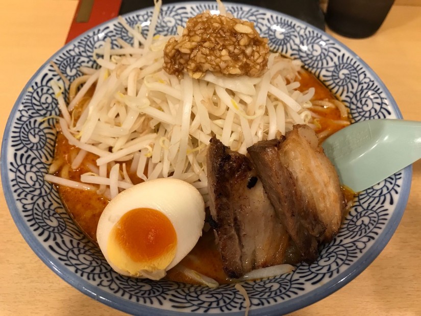 どて辛ラーメン 中盛り