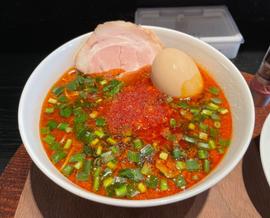 麻辣麺 ノーマル+チャーシュー+味玉+花椒