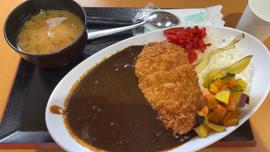 カツ黒カレー