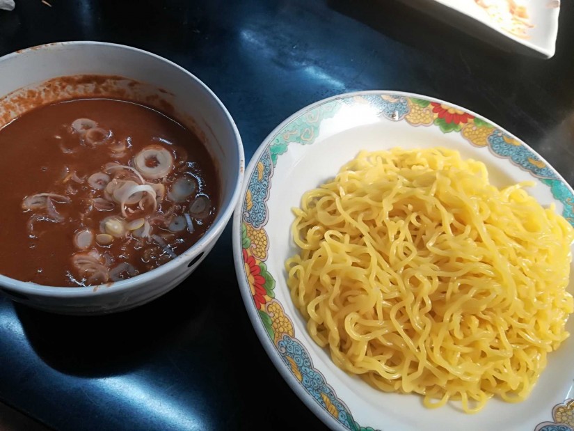 冷やしゴマつけ麺辛口