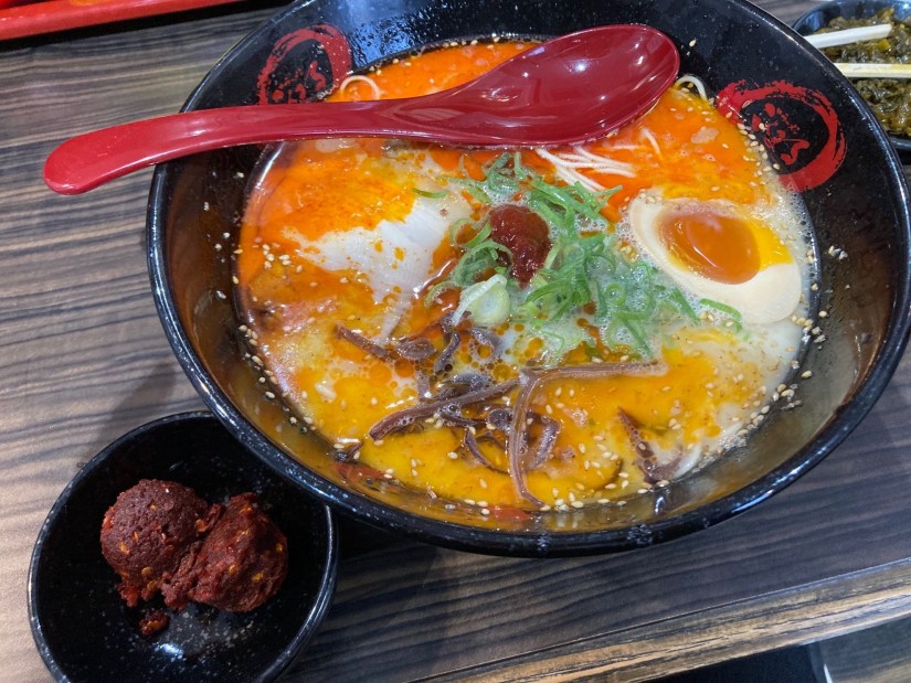 赤とんこつ 辛魂トッピング 🌶