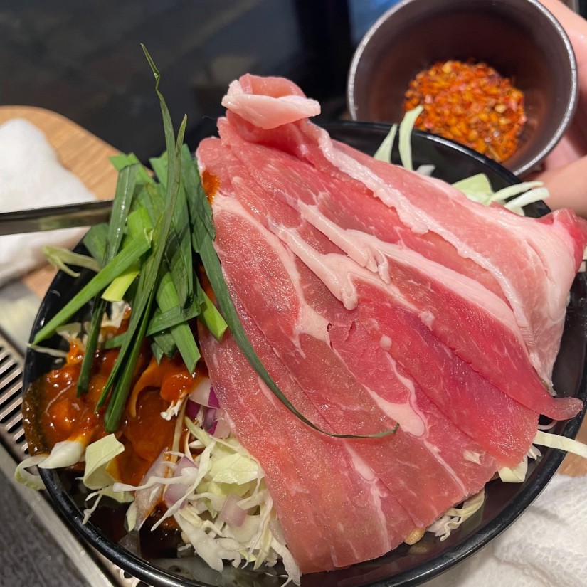 花椒でシビ辛!!麻辣もんじゃ