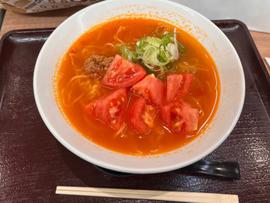 ピリ辛トマトラーメン