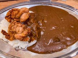 カレーライス  唐揚げトッピング