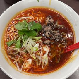 軍鶏麺 紅  2辛
