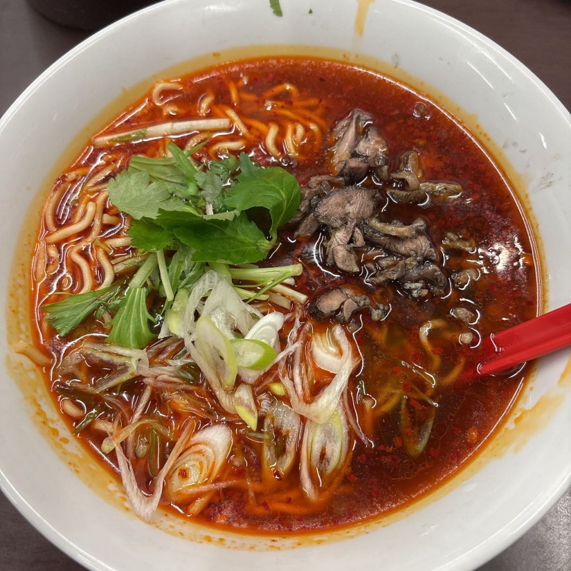 軍鶏麺 紅 2辛