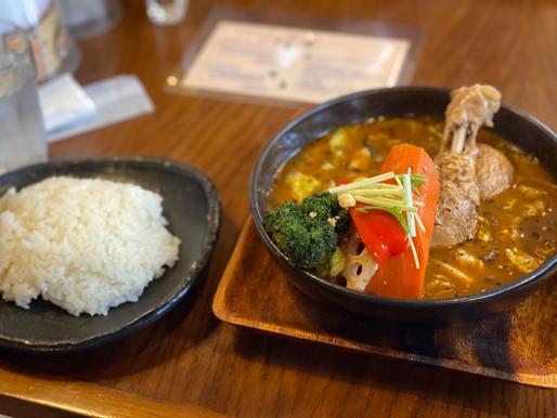 やわらかチキンレッグとやさい 辛さ20番 20番