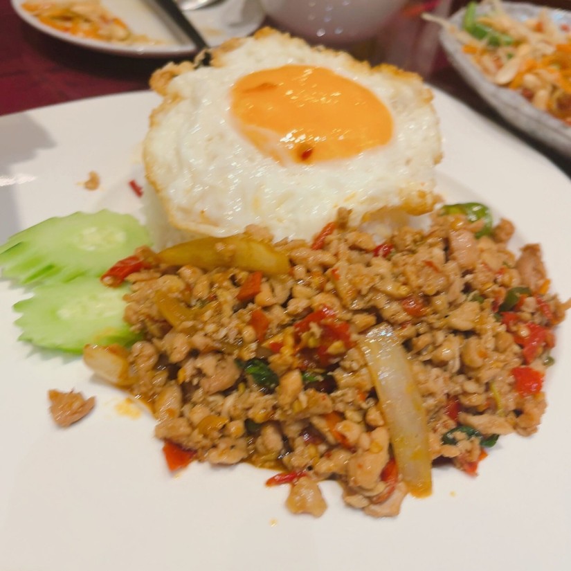 ガパオラードカオ 激辛