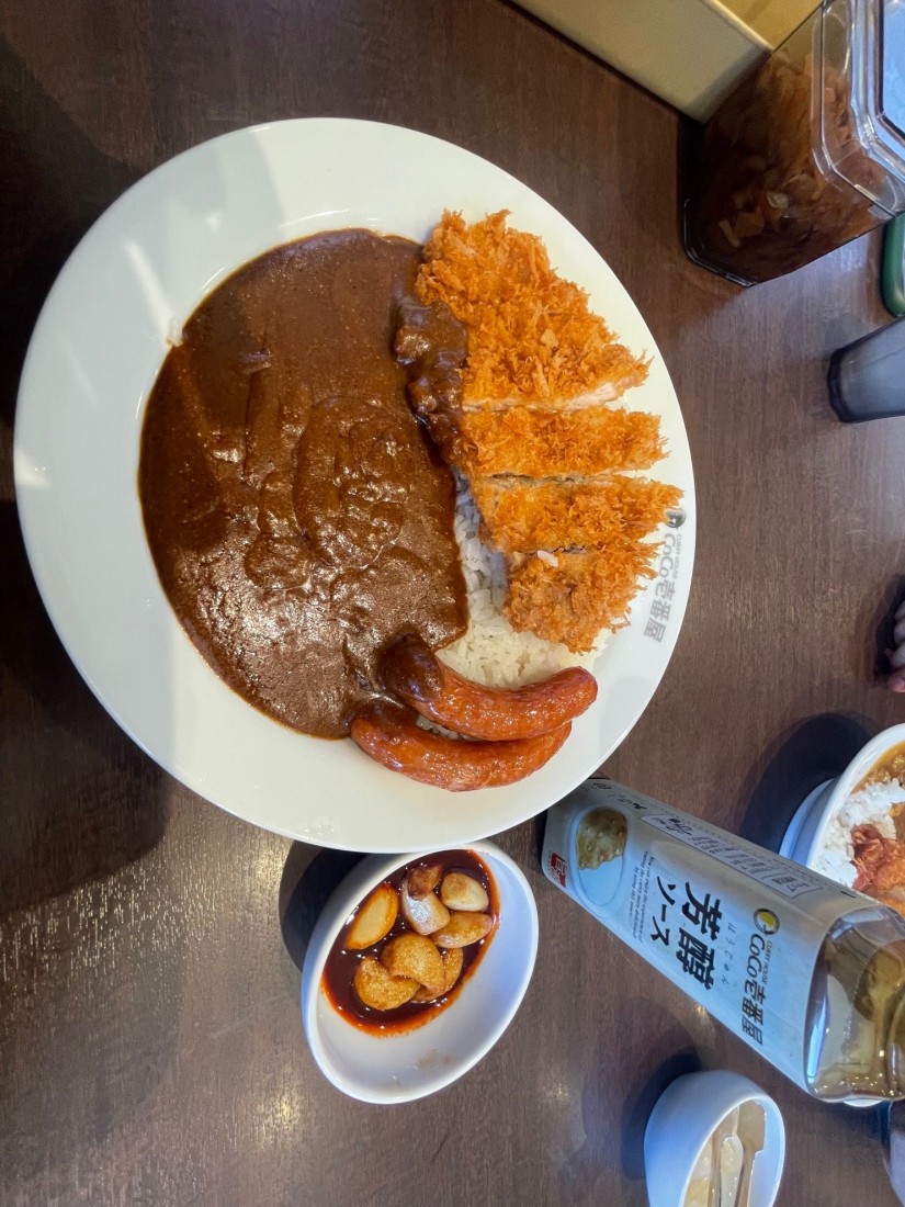 手仕込みとんかつカレー＋旨辛ニンニク＋ソーセージ 20辛