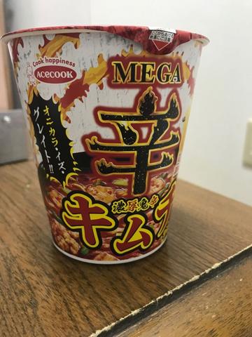 MEGA辛キムチラーメン 鬼辛